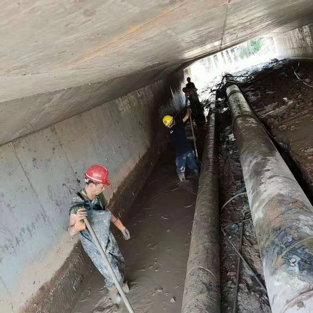 苏尼特左工业管道清淤